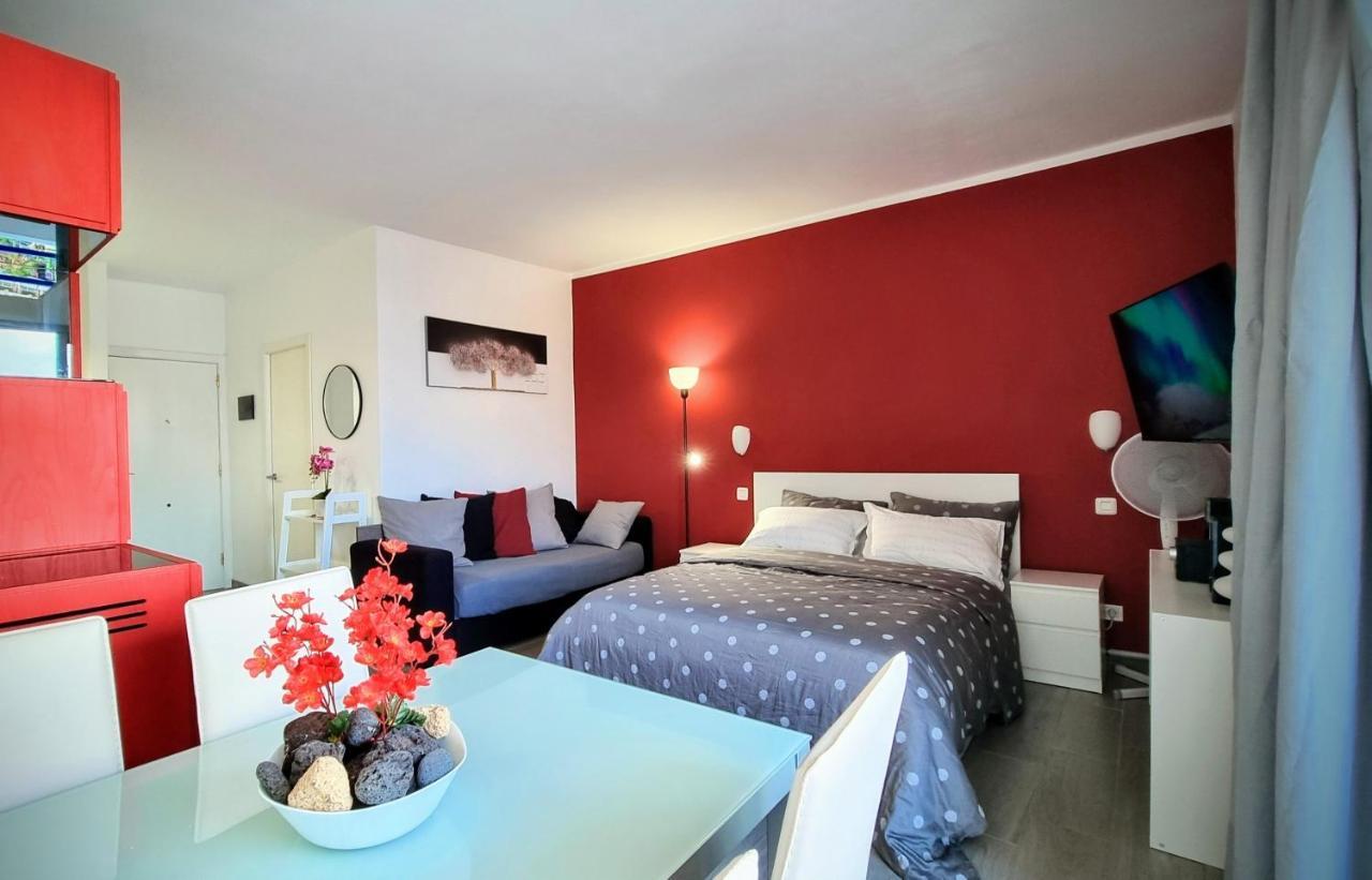 Stunning Studio With A Sea View And Pool, Paraiso Del Sur 1309 아데제 외부 사진